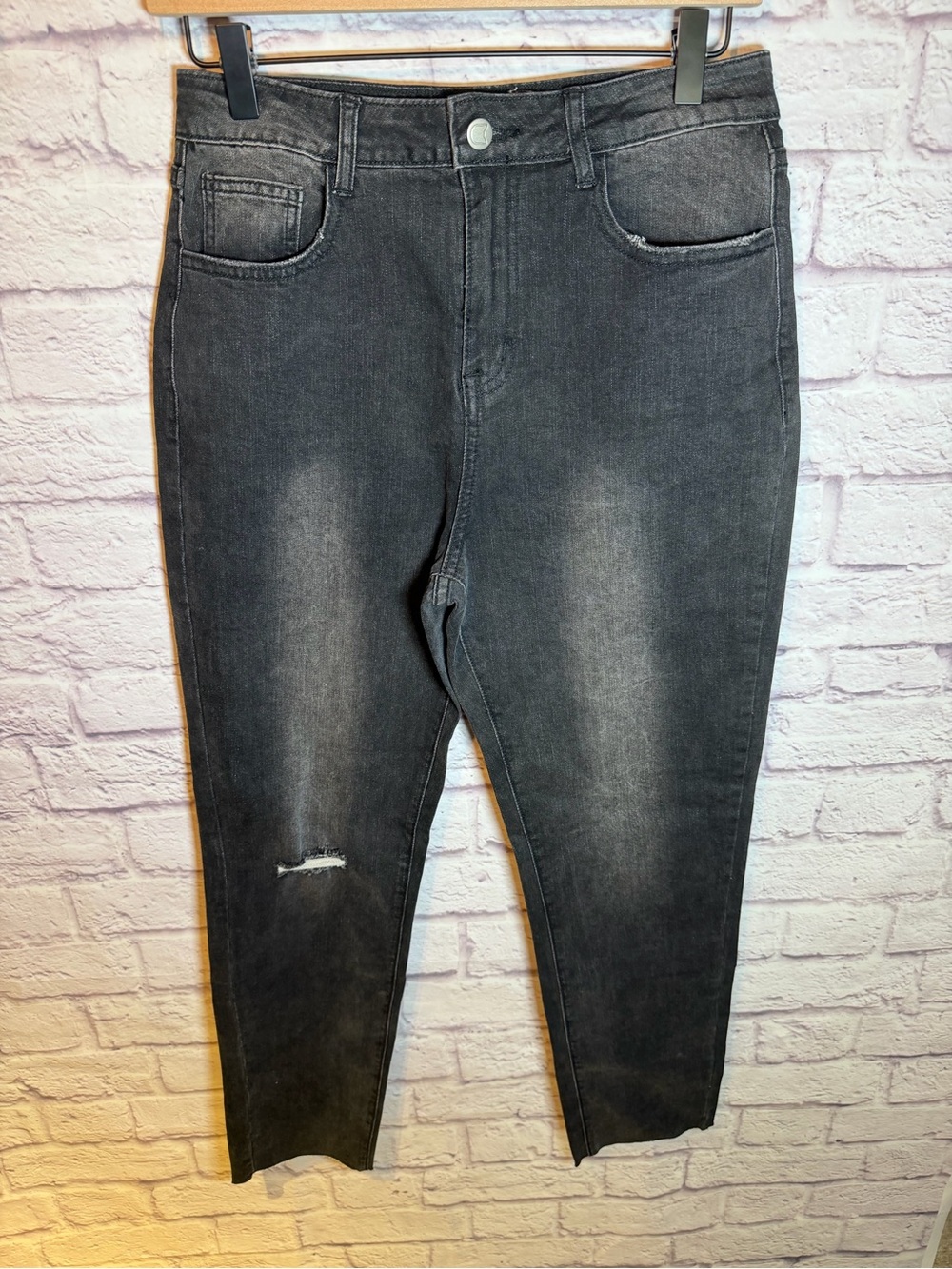 NWT Kittenish black wash raw hem high rise denim Jeans Womens size medium